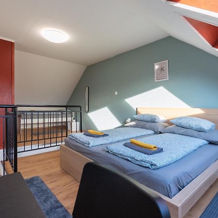 R Apartments Будапеща Екстериор снимка