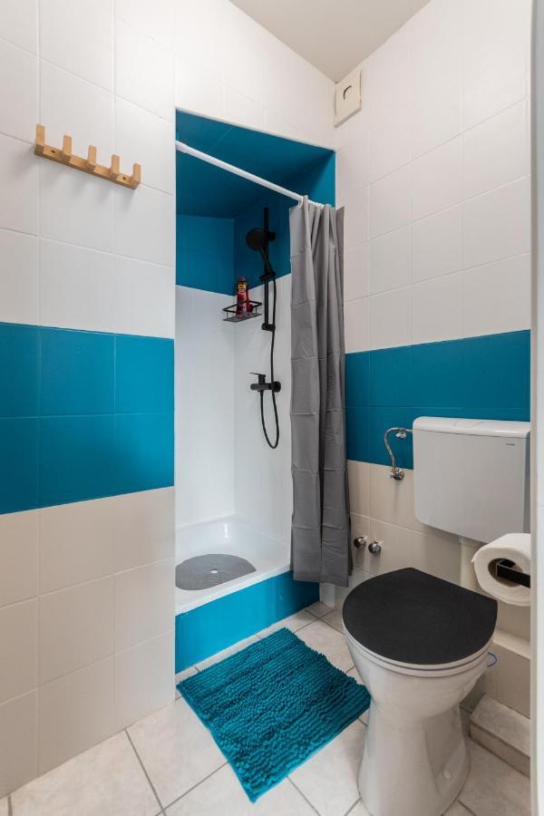 R Apartments Будапеща Екстериор снимка