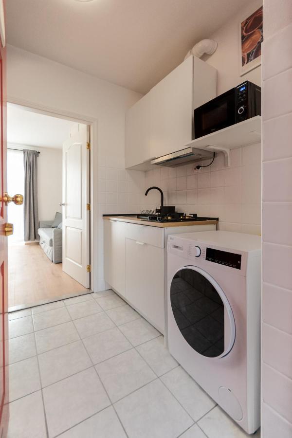 R Apartments Будапеща Екстериор снимка