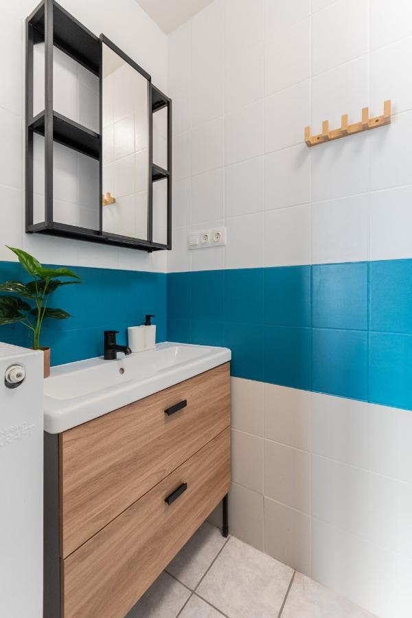 R Apartments Будапеща Екстериор снимка